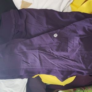 Lululemon Dance Studio Crop